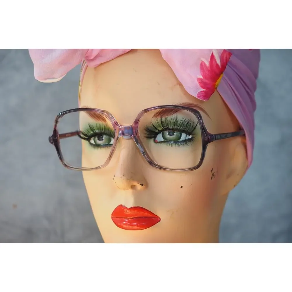Vintage 1970s Eyeglasses Canada 52-16 Granny Chic Retro Boho Jackie O NOS